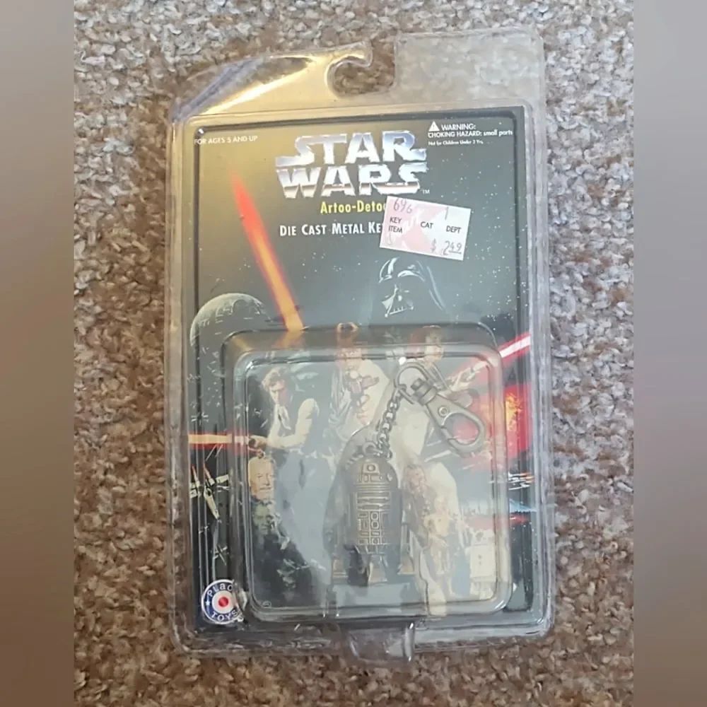 Star Wars R2-D2 Die Cast Metal Keychain, BRAND NEW SEALED 1996 VINTAGE